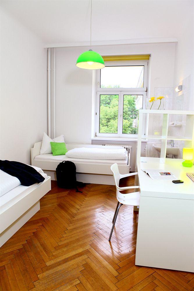 Hostel & Guesthouse Kaiser 23 Vienna Exterior photo